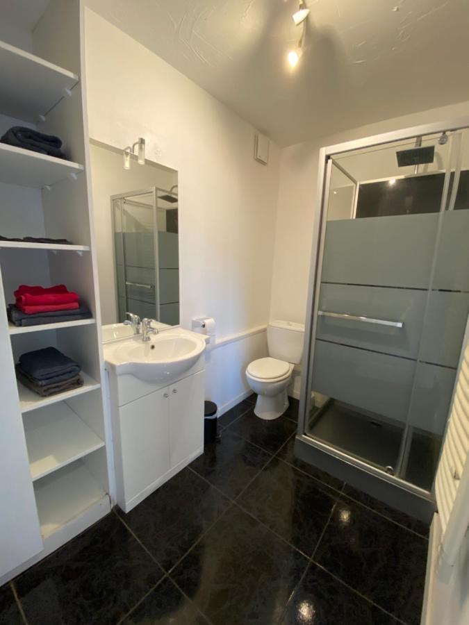 Sofa Apartment องเฟลอร์ ภายนอก รูปภาพ
